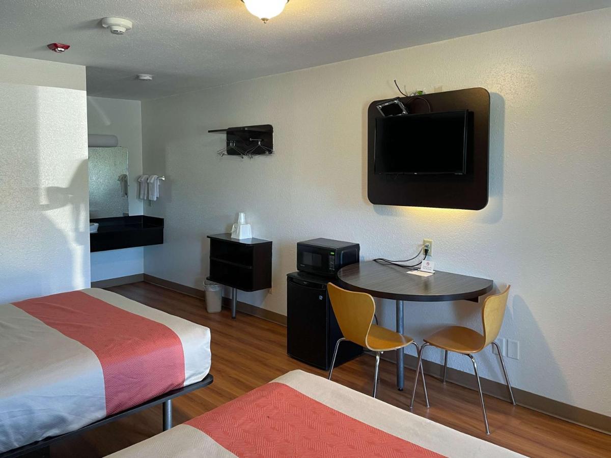 Motel 6 Cameron MO Exterior foto